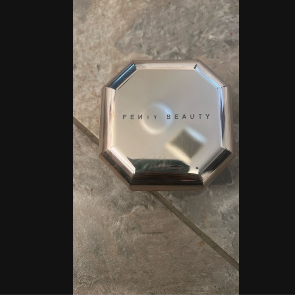 Fenty Beauty Pro Filt'r Nutmeg Powder